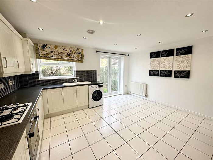 4 Bedroom Town House To Rent In Fullerton Way, Thornaby, Stockton-On-Tees, TS17