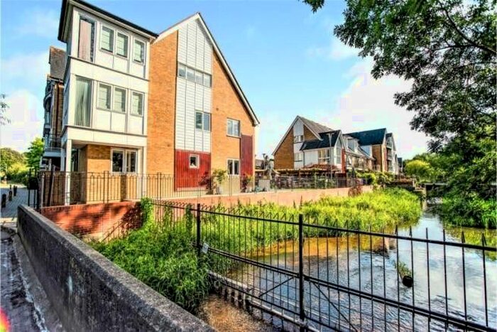 3 Bedroom Town House To Rent In Millen Court, The Street, Horton Kirby, Dartford, DA4