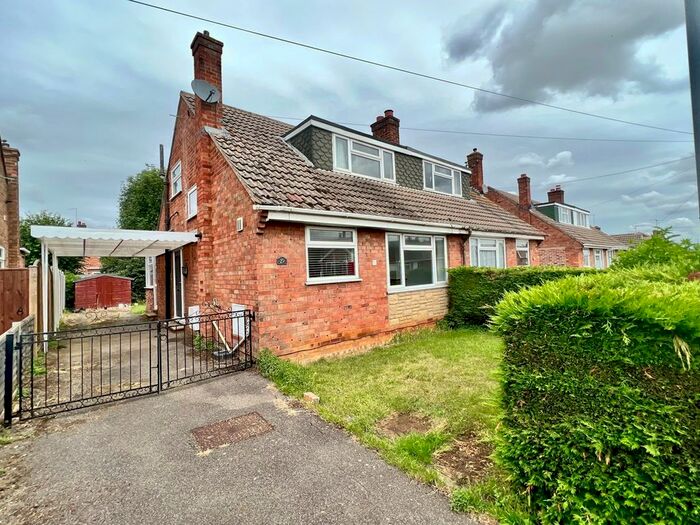 2 Bedroom Semi-Detached House To Rent In The Grove, Market Deeping, Peterborough, PE6