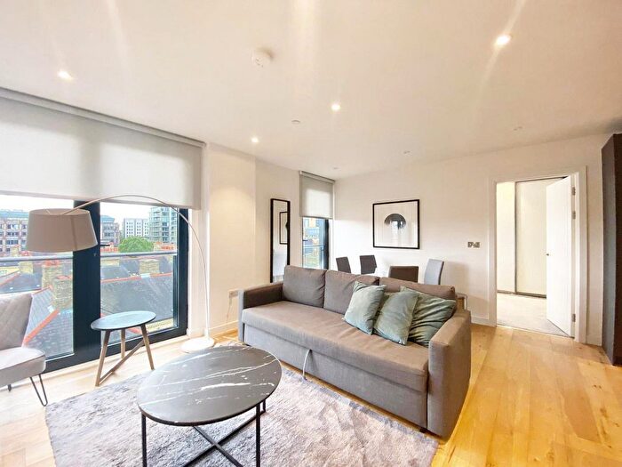 2 Bedroom Flat To Rent In Dock Street, London, E1