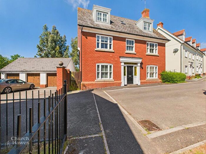 5 Bedroom Detached House For Sale In St. Peters Walk, Great Totham, CM9