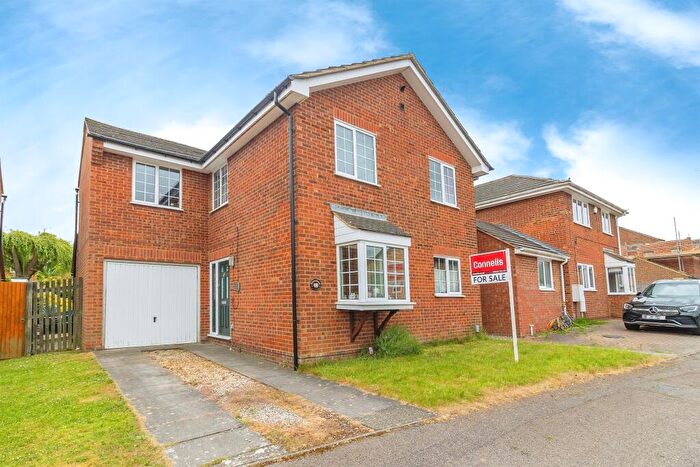 4 Bedroom Detached House For Sale In Conway Drive, Flitwick, Bedford, MK45
