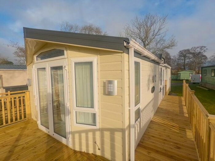 2 Bedroom Mobile/park Home For Sale In Linburn Beck Park, Hamsterley, DL13