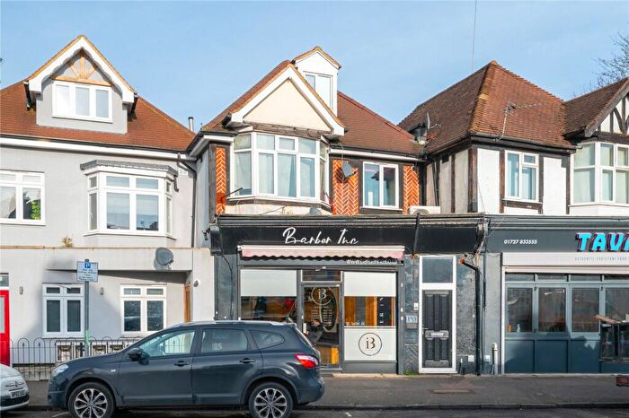 1 Bedroom Flat To Rent In Hatfield Road, St. Albans, Hertfordshire, AL1