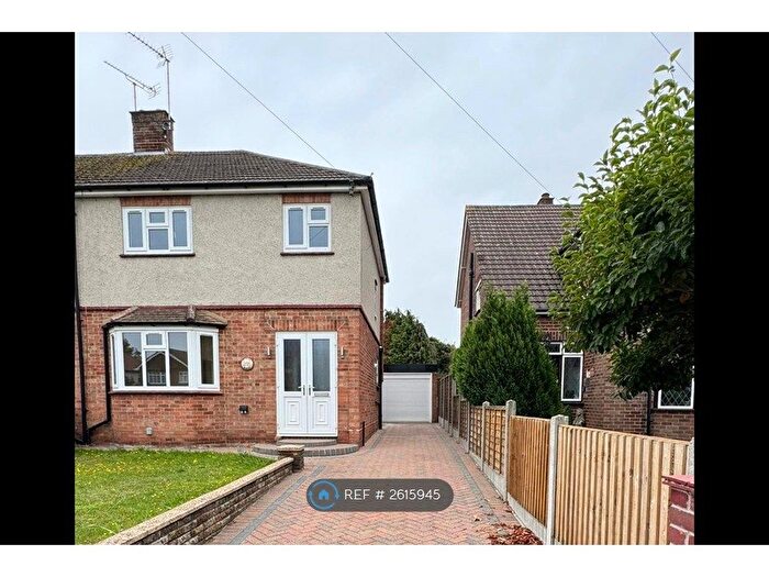 3 Bedroom Semi-Detached House To Rent In Ipswich Road, Colchester, CO4
