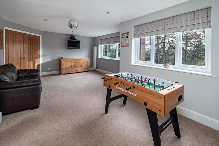 5 Bedroom Detached House For Sale In Castle Hill, Prestbury, Macclesfield, Cheshire, SK10