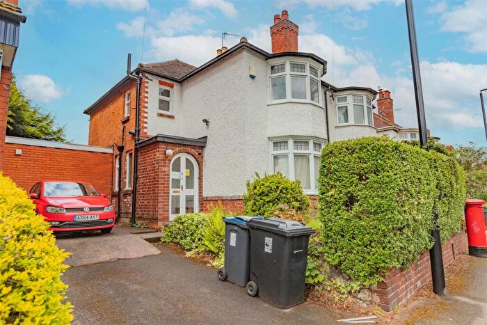 4 Bedroom House To Rent In Bournbrook Road, Birmingham, West Midlands, B29