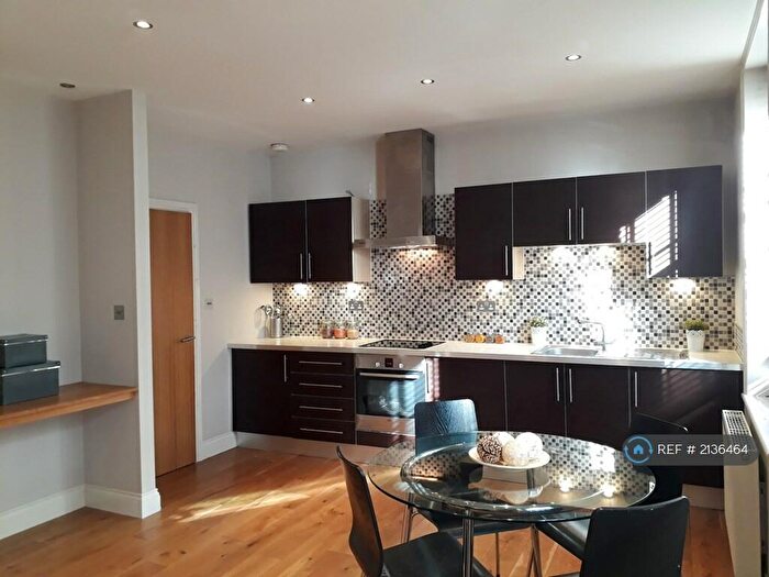 1 Bedroom Flat To Rent In Barnsbury Street, London, N1