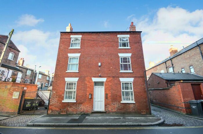 9 Bedroom Detached House To Rent In Newdigate Street, Arboretum, Nottingham, NG7