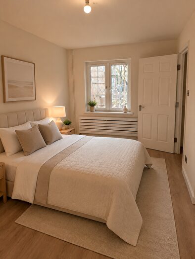 Studio To Rent In Fenman Gardens, Ilford, IG3