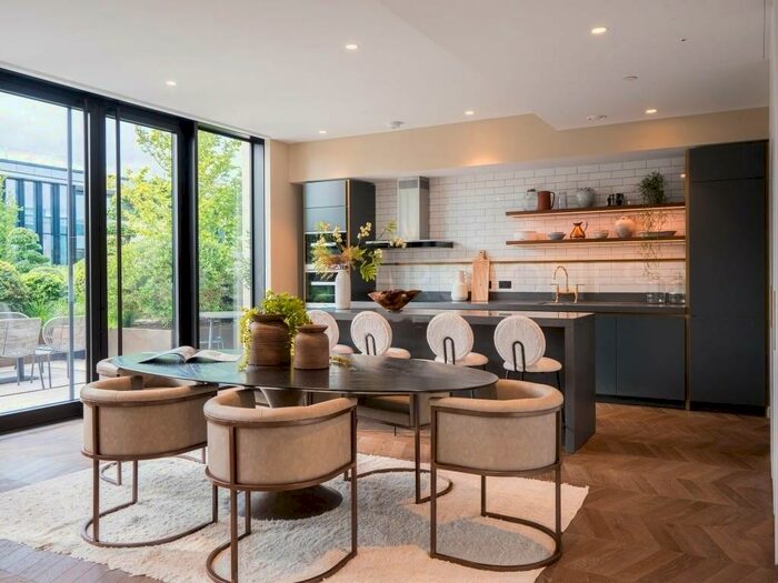 3 Bedroom Penthouse To Rent In Circus Road South, London, SW11