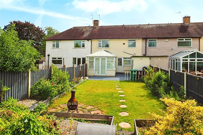 3 Bedroom Terraced House For Sale In Fingal Close, Clifton, Nottingham, NG11