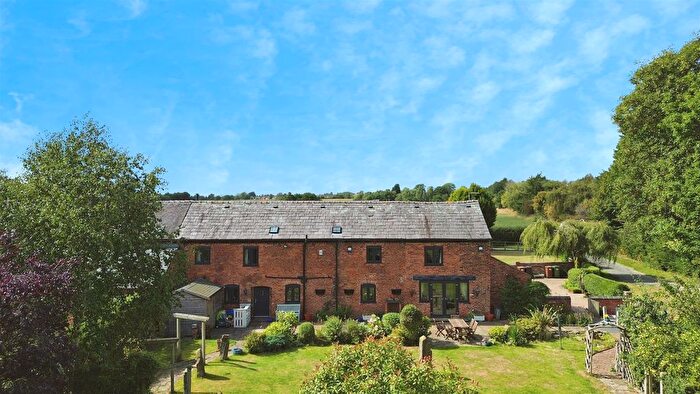 4 Bedroom Barn Conversion For Sale In Hind Heath Road, Sandbach, CW11