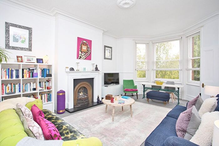 2 Bedroom Flat For Sale In Bouverie Road West, Folkestone, Kent, CT20