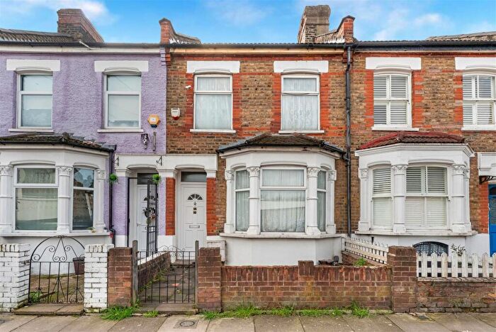 2 Bedroom Terraced House For Sale In Denton Road, Edmonton, N18