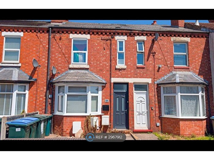 2 Bedroom Flat To Rent In Earlsdon, Coventry, CV5