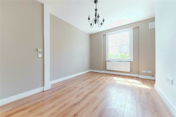 2 Bedroom Flat To Rent In Balls Pond Road, Canonbury, N1