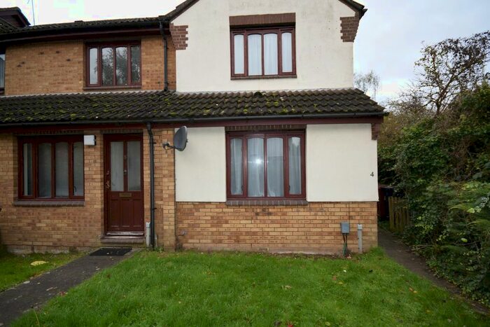 1 Bedroom Terraced House To Rent In Tomsfield, Hatfield, AL10