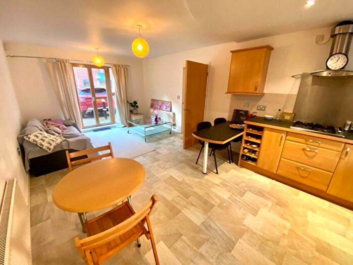2 Bedroom Flat To Rent In Flat Leadmill Court, Leadmill Street, Sheffield, S1