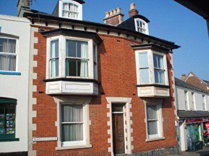 1 Bedroom Property To Rent In Bath House, Market Place, Colyton, Devon, EX24