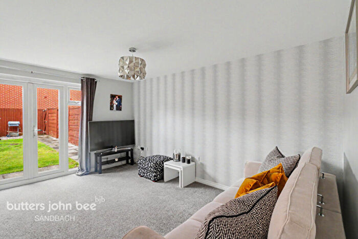 3 Bedroom Mews For Sale In Palmer Close, Sandbach, CW11