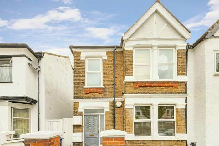 1 Bedroom Flat To Rent In Seaford Road, London, W13