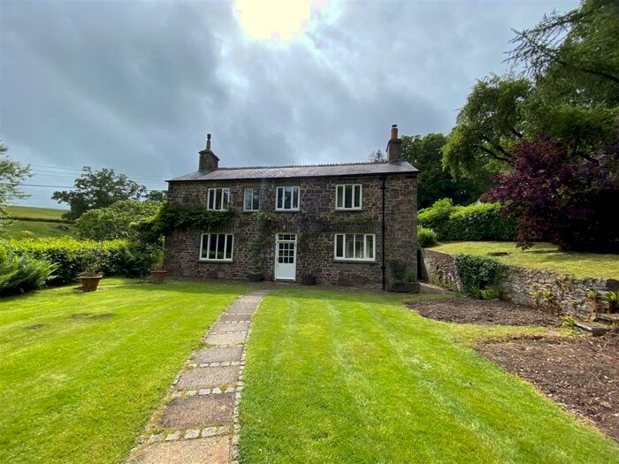 3 Bedroom Semi-Detached House To Rent In Eggesford, Chulmleigh, EX18