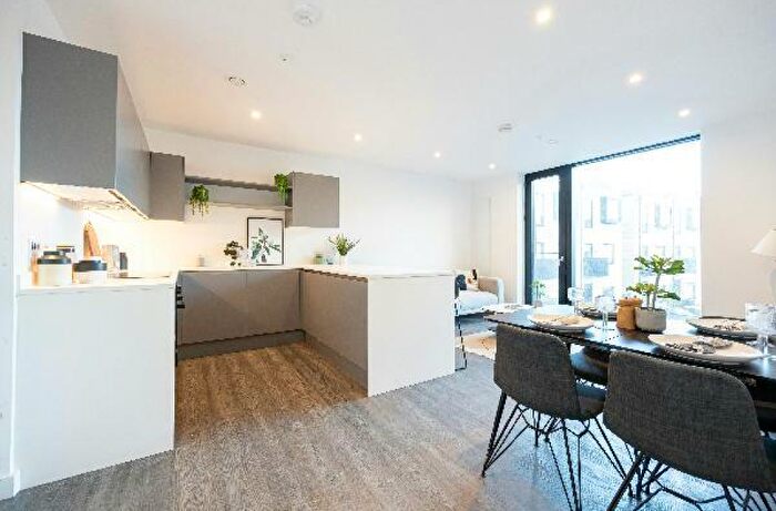 1 Bedroom Apartment To Rent In Marlstone Avenue, Manchester, Greater Manchester, M3