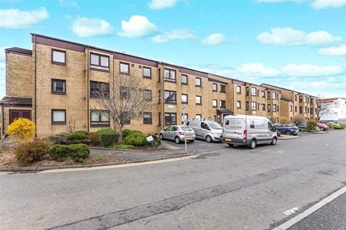 2 Bedroom Flat For Sale In Cleddens Court, Bishopbriggs, Glasgow, G64
