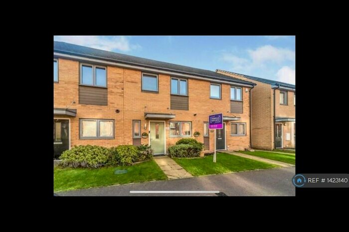 2 Bedroom Terraced House To Rent In Admiral Drive, Stevenage, SG1