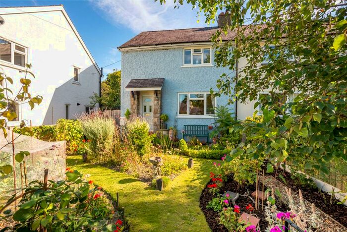 3 Bedroom Semi-Detached House For Sale In Cae'r Felin, Abergwyngregyn, Llanfairfechan, Gwynedd, LL33