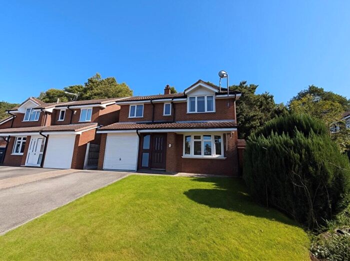 4 Bedroom Detached House To Rent In Sunbury Close, Trentham, ST4