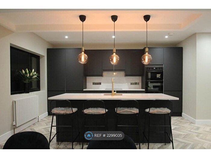 3 Bedroom Semi-Detached House To Rent In Sandhurst Road, Orpington, BR6