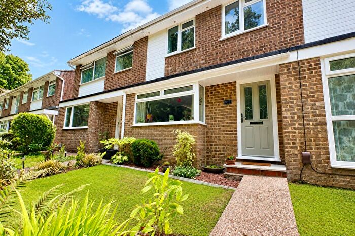 3 Bedroom Terraced House For Sale In Lordswood, Southampton, SO16