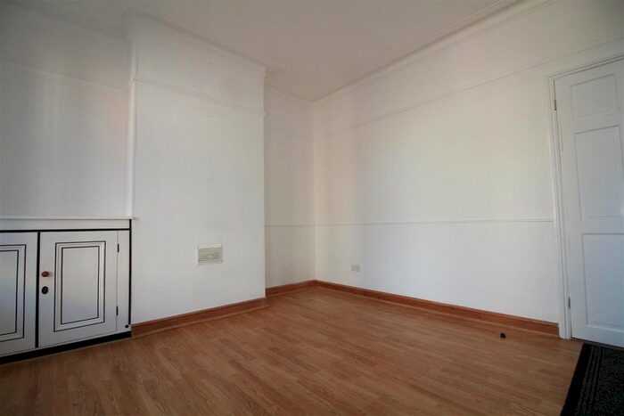 2 Bedroom Property To Rent In Beck Street, Carlton, Nottingham, NG4