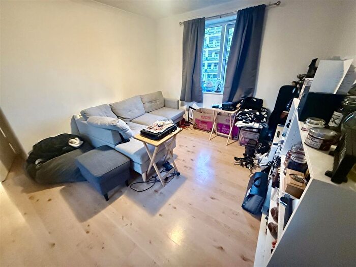 2 Bedroom Flat To Rent In B Berlington Court, Redcliffe, BS1