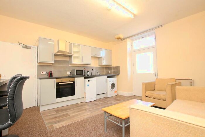 4 Bedroom Flat To Rent In Park Street, Bristol, BS1