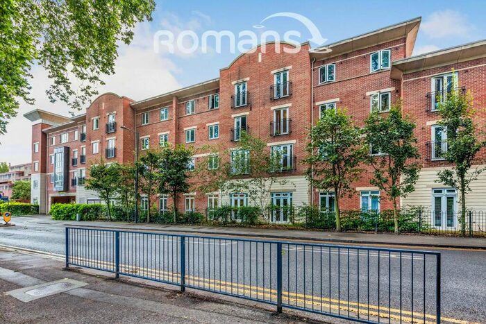 2 Bedroom Apartment To Rent In Park View, SL6