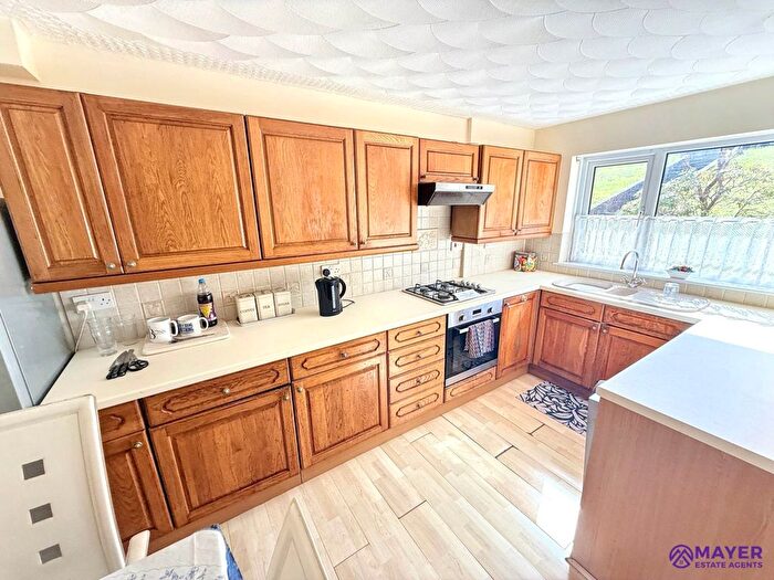 4 Bedroom Terraced House For Sale In Sefton Avenue, Plymouth, PL4