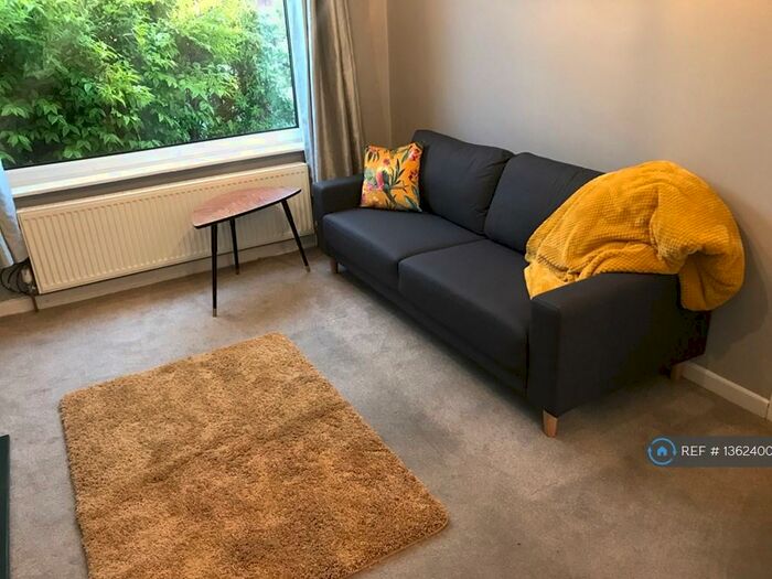 2 Bedroom Terraced House To Rent In Milford Street, Salford, M6