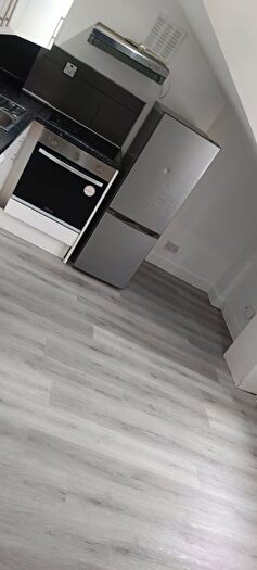 1 Bedroom Flat To Rent In Hemberton Road, London, SW9