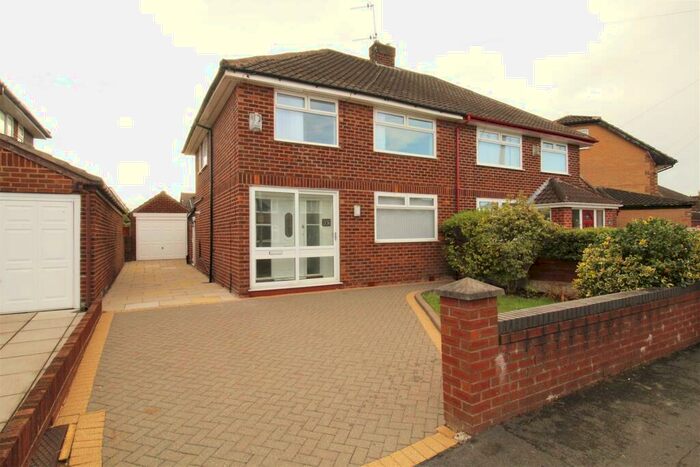 3 Bedroom Semi-Detached House To Rent In Charterhouse Drive, Aintree Village, Liverpool, L10