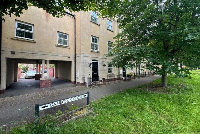 4 Bedroom Property To Rent In Gamecock Close, Gloucester, GL3