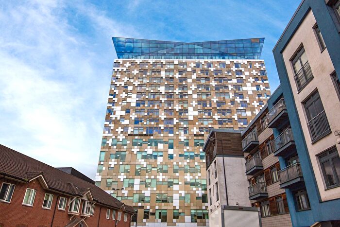 1 Bedroom Flat To Rent In The Cube, Wharfside Street, Birmingham, B1