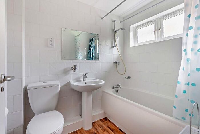 1 Bedroom End Of Terrace House To Rent In Maycock Grove, Northwood, HA6