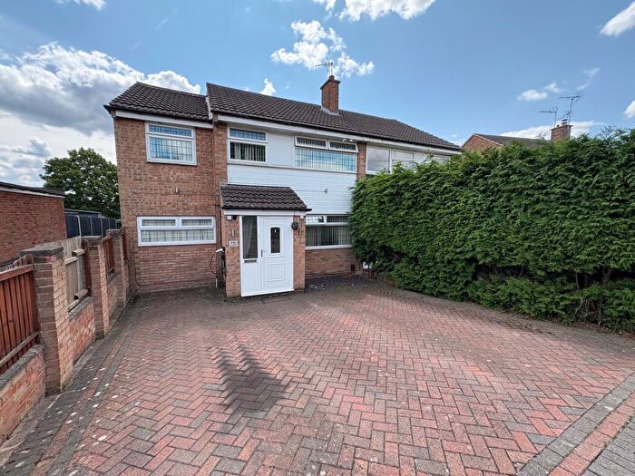 4 Bedroom Semi-Detached House To Rent In Milford Drive, Ilkeston, DE7