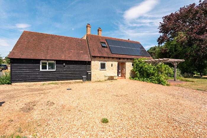 2 Bedroom Detached House For Sale In Spring Lane, Stagsden, Bedfordshire, MK43