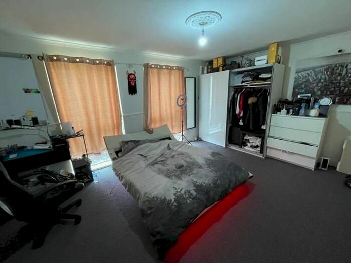 4 Bedroom Terraced House To Rent In Aberdeen Road, Birmingham, B18