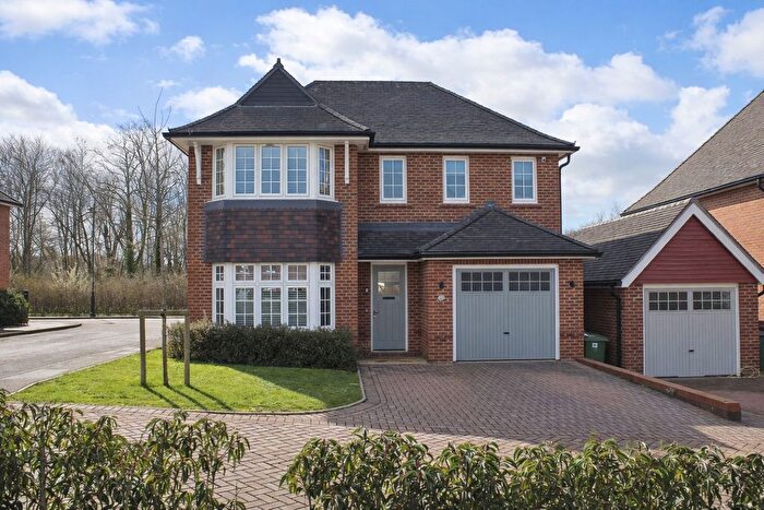 3 Bedroom Detached House For Sale In Churchill Close, Berewood, PO7