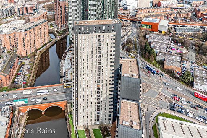 2 Bedroom Apartment For Sale In Regent Road, Manchester, M3